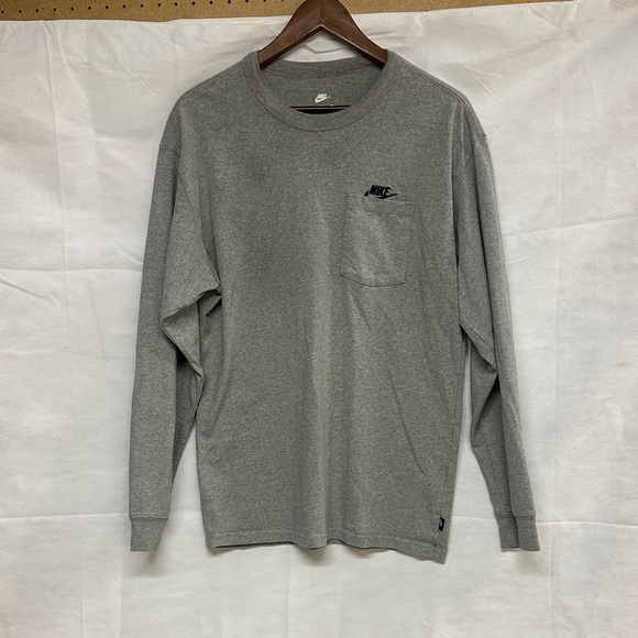 Nike Men's Heather Gray Long Sleeve Tee - Picture 1 of 5